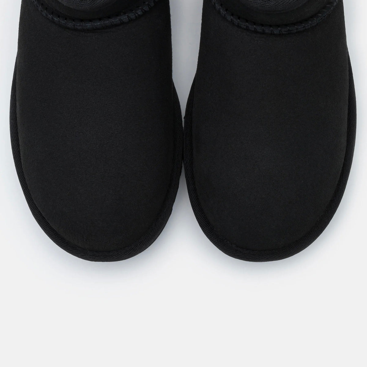 UGG Classic Ultra Mini Black Bottines Noir Femme - 5
