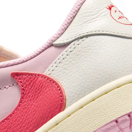 Air Jordan 1 Low x Travis Scott Tropical Pink Baskets Rose Beige Mixte - 6