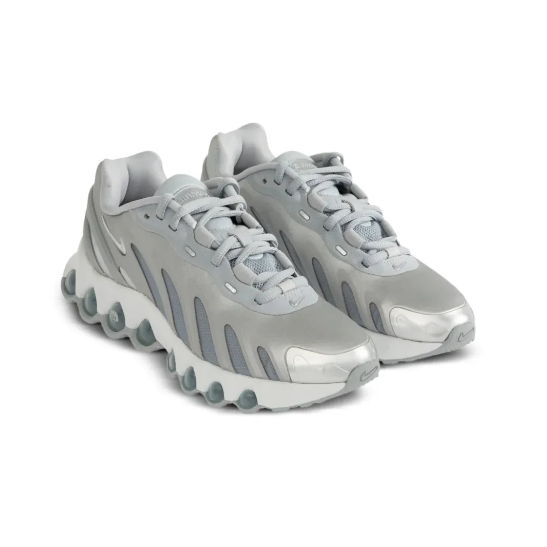 Nike Air Max DN8 Wolf Grey Metallic Silver Baskets Gris Argent Homme Femme - 2