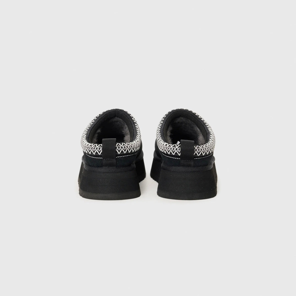 UGG Tazz II Black Chausson Plateforme Noir Femme - 3
