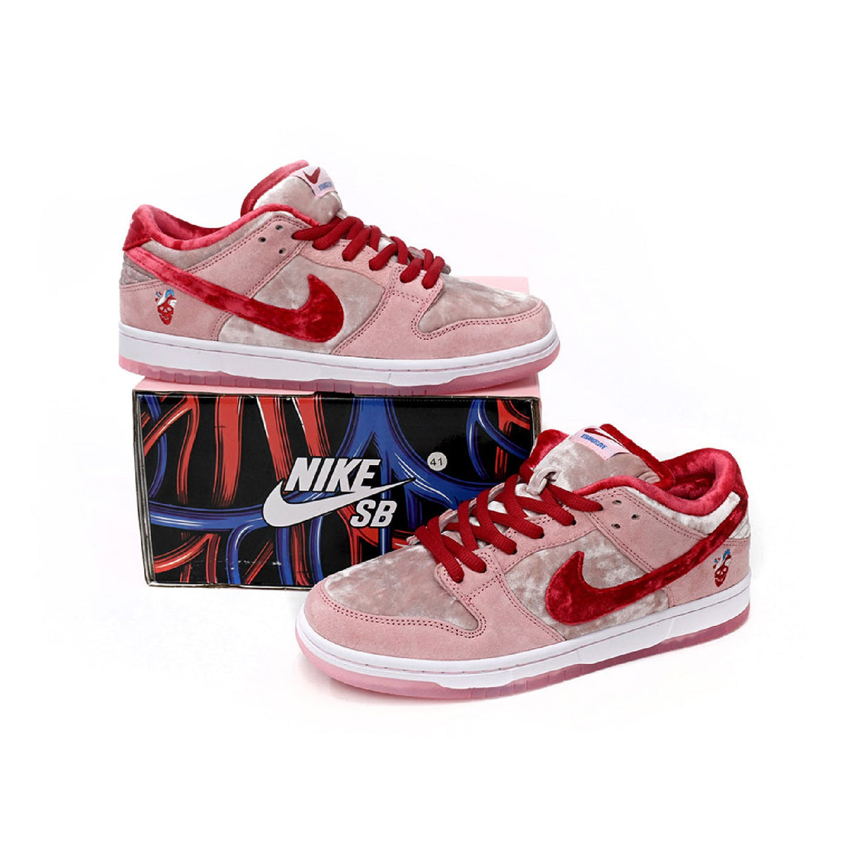 Nike SB Dunk Low StrangeLove Skateboards Baskets Rose Rouge Homme Femme - 3