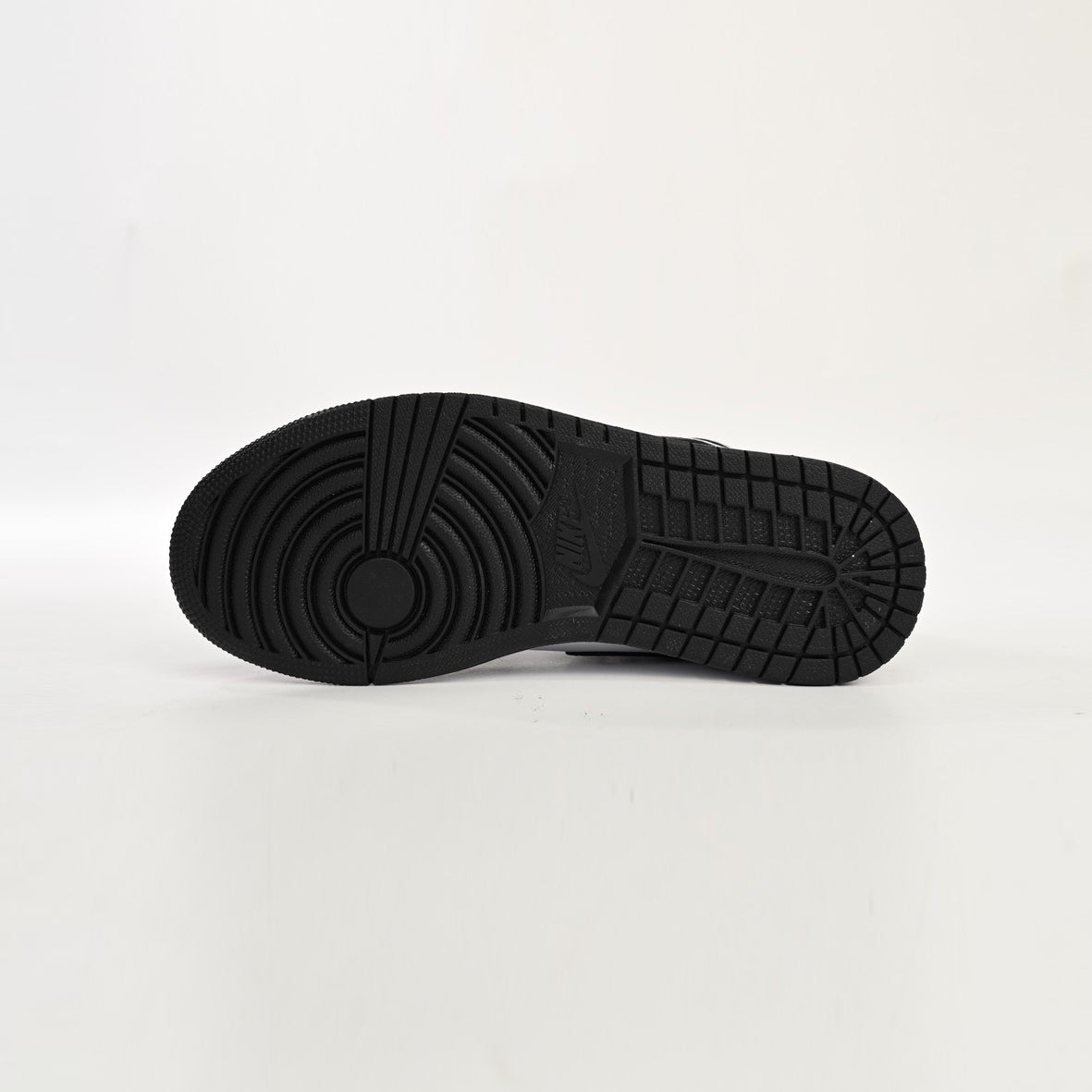 Air Jordan 1 Retro High OG Baskets Noir Blanc Homme Femme - 5
