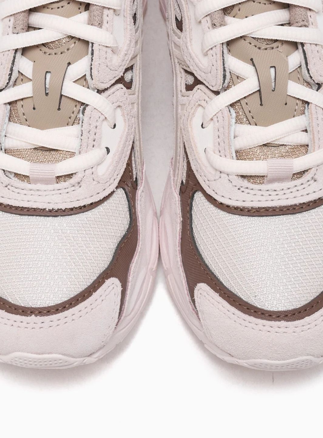 ASICS Gel-NYC Mineral Beige Baskets Crème Homme Femme - 6