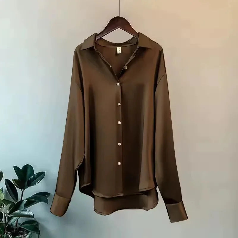 Clara - Top femme élégant à boutons à manches