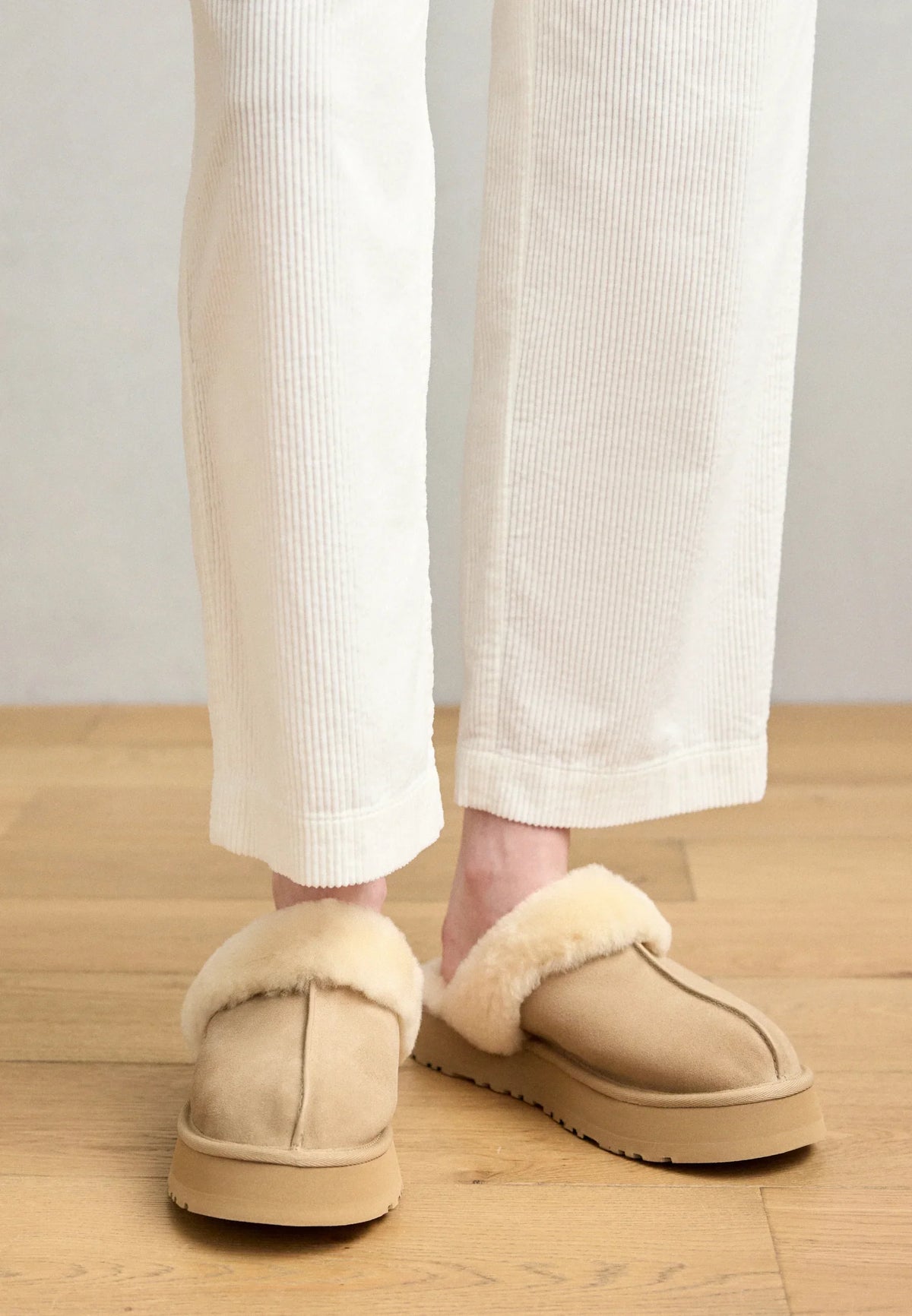 UGG Disquette Sand Mule Plateforme Beige Femme - 7