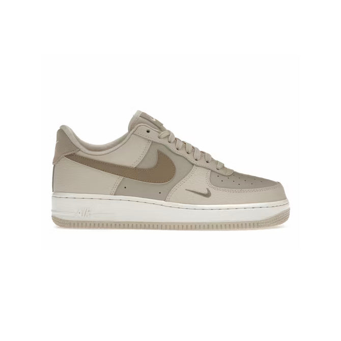 Nike Air Force 1 Low Light Orewood Brown Ironstone Baskets Beige Gris Mixte - 1