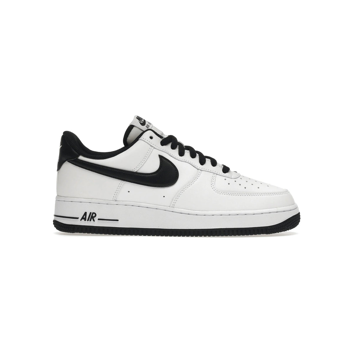 Nike Air Force 1 Low White Black Patent Baskets Blanc Noir Homme Femme - 1