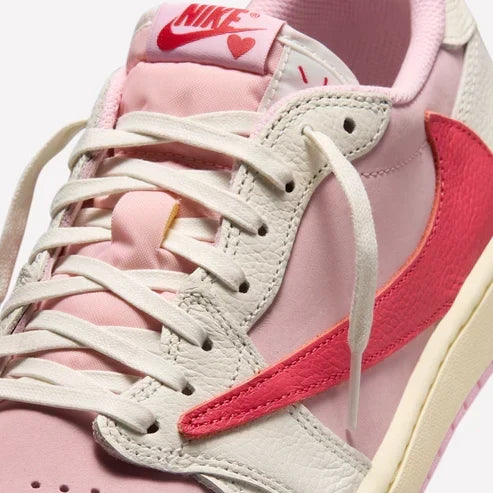 Air Jordan 1 Low x Travis Scott Tropical Pink Baskets Rose Beige Mixte - 5