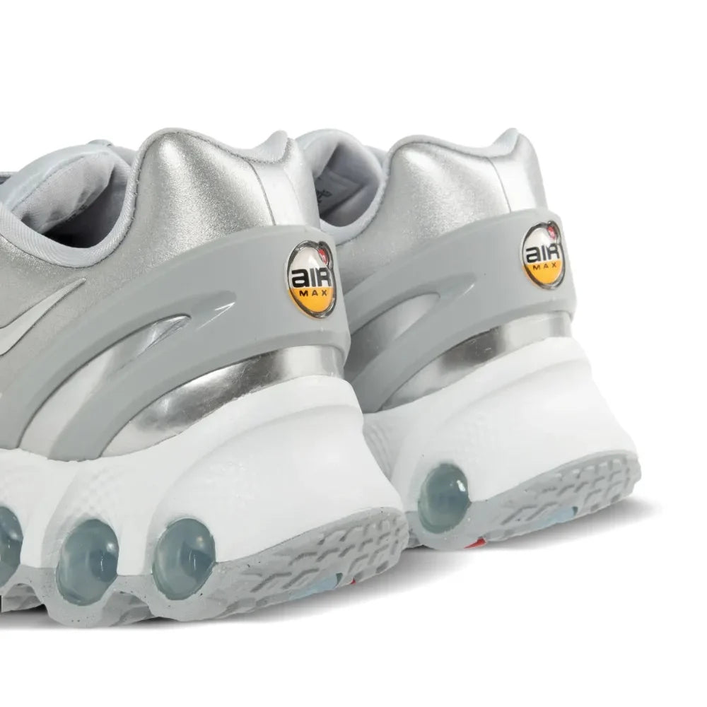 Nike Air Max DN8 Wolf Grey Metallic Silver Baskets Gris Argent Homme Femme - 3