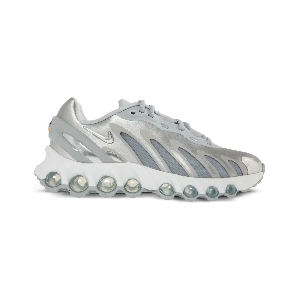 Nike Air Max DN8 Wolf Grey Metallic Silver Baskets Gris Argent Homme Femme - 1