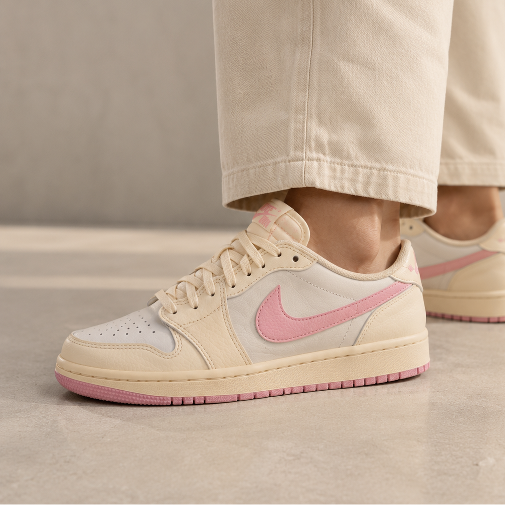 Air Jordan 1 Low x Travis Scott Shy Pink Baskets Rose Beige Homme Femme - 7