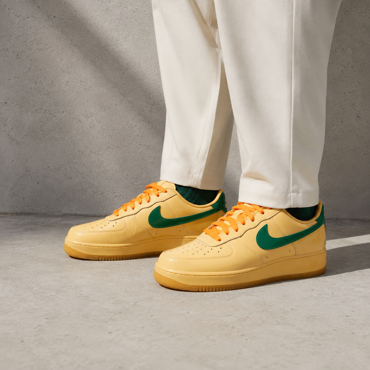 Nike Air Force 1 Low Patent Leather Topaz Gold Pine Green Baskets Or Vert Mixte - 5