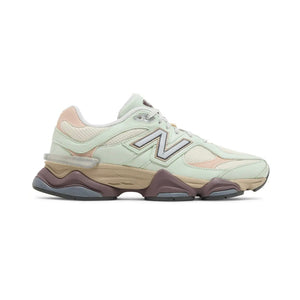 New Balance 9060 Baskets Gris Beige Homme Femme - 1