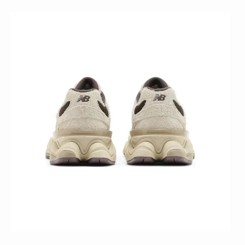New Balance 9060 x Sydney McLaughlin-Levrone Baskets Beige Marron Mixte - 3