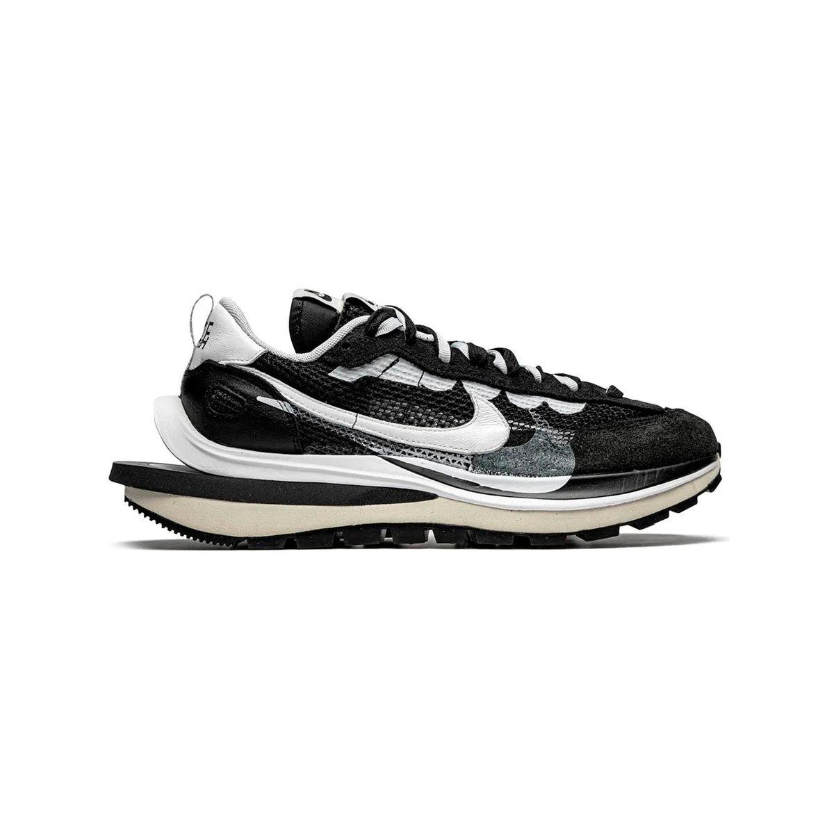Nike VaporWaffle x Sacai Black White Baskets Noir Blanc Homme Femme - 1