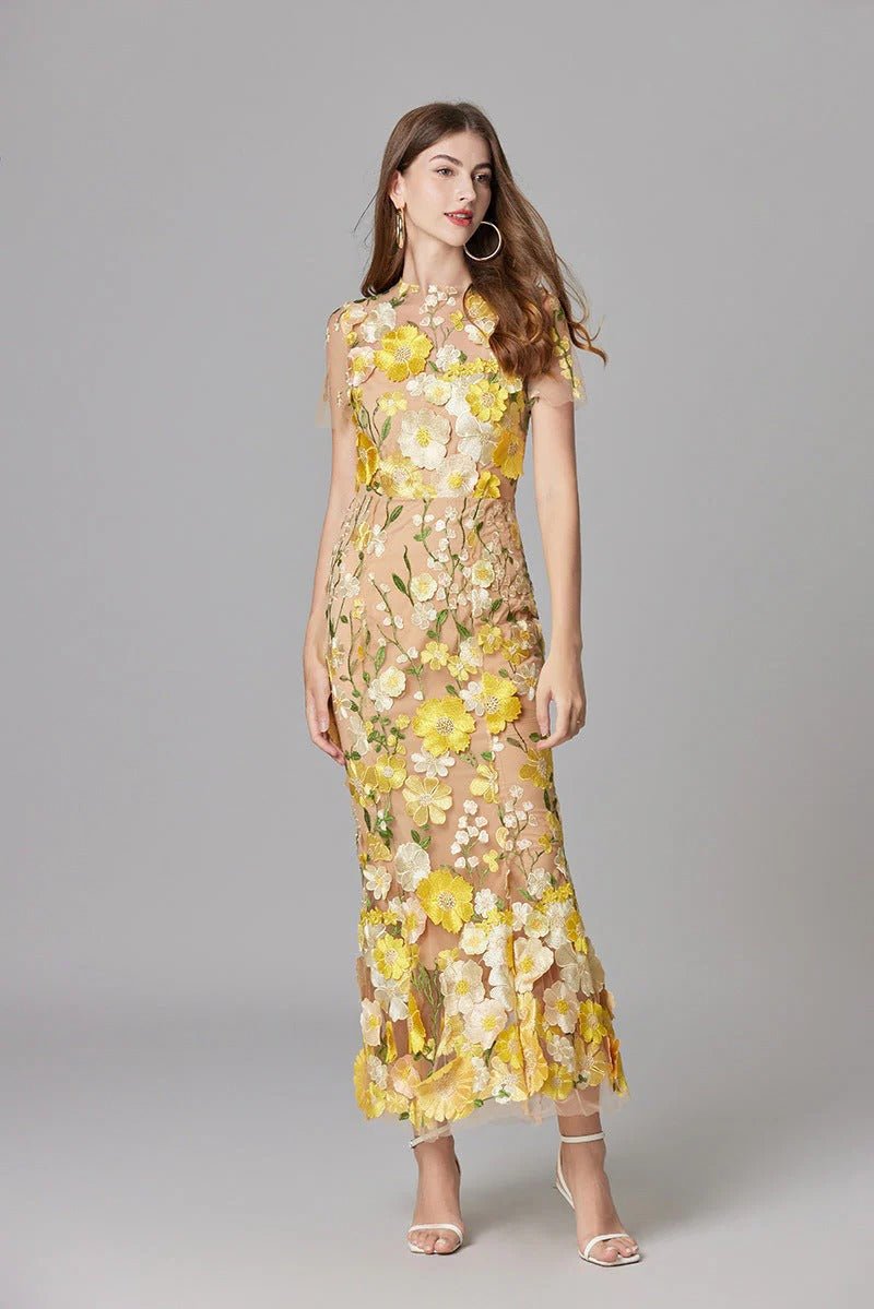 Phoebe | Robe maxi sans manches pour femme avec appliqué floral