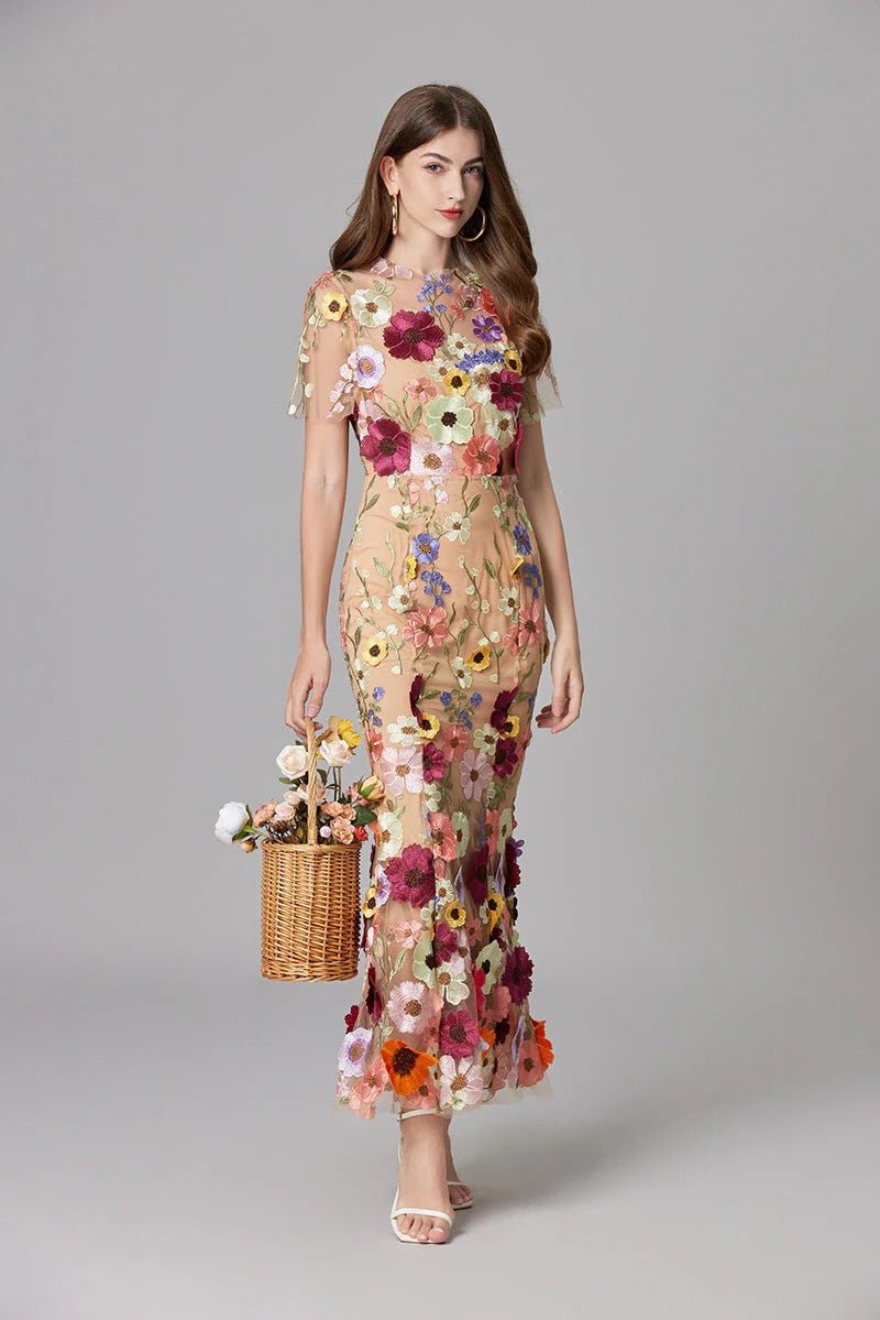 Phoebe | Robe maxi sans manches pour femme avec appliqué floral