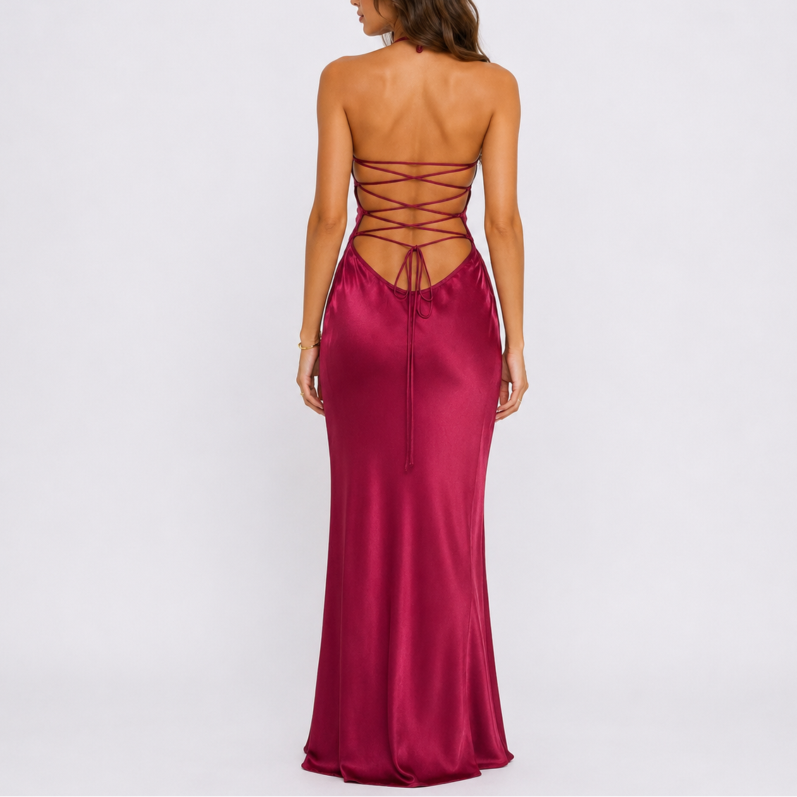 Robe Satin Longue Femme robe de soirée longue élégante en satin, vue de profil