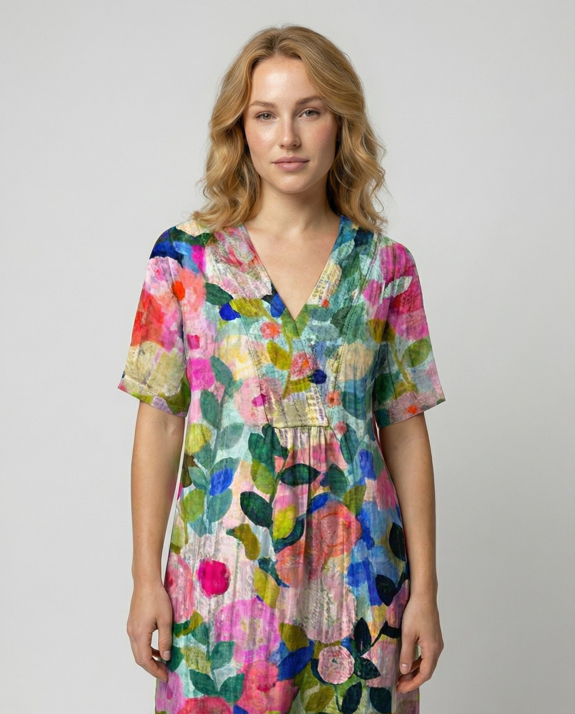 Rosie | Robe midi en lin à fleurs pour femme avec col en V