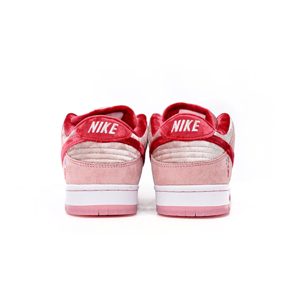Nike SB Dunk Low StrangeLove Skateboards Baskets Rose Rouge Homme Femme - 2