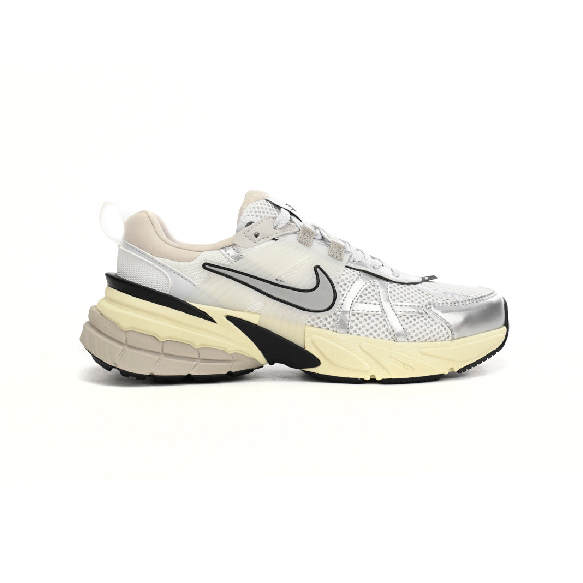Nike V2K Run Summit White Metallic Silver Baskets Blanc Argent Homme Femme - 1
