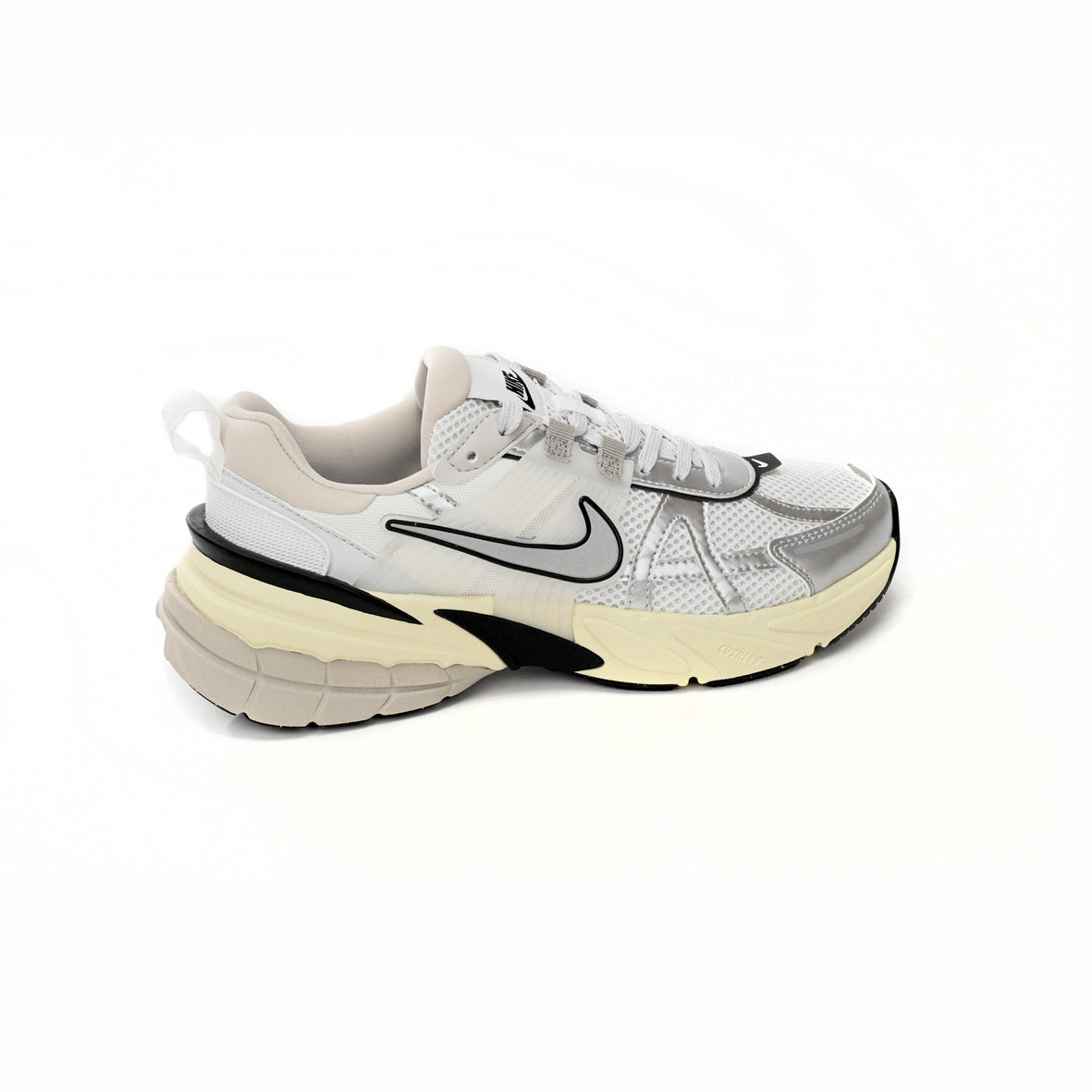 Nike V2K Run Summit White Metallic Silver Baskets Blanc Argent Homme Femme - 2