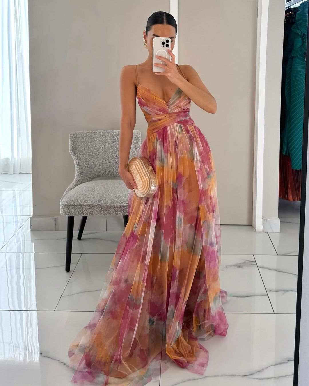 Robe longue fleurie élégante pour femme