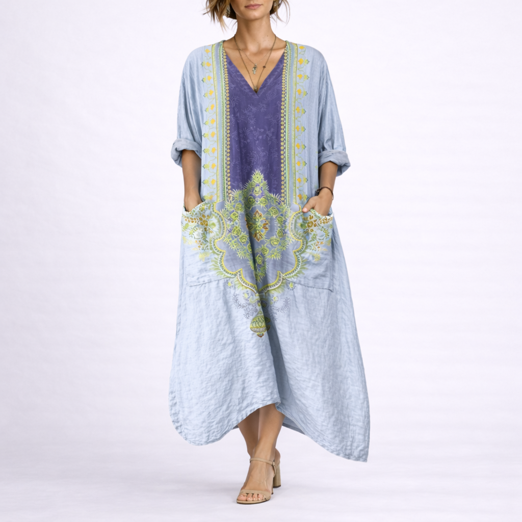 Robe Longue Bohème Femme robe caftan fluide en tissu léger et fluide, détail décolleté