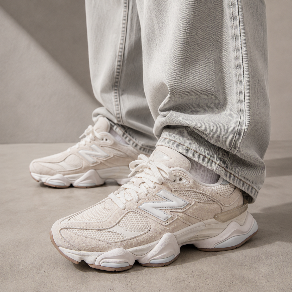 New Balance 9060 Baskets Beige Blanc Homme Femme - 7