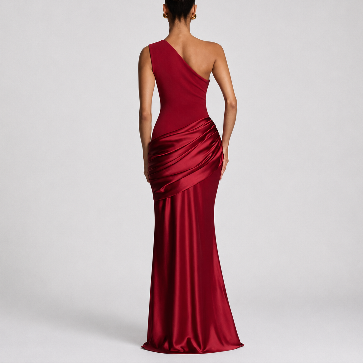 Robe Asymétrique Longue Femme robe une épaule élégante en satin, détail tissu
