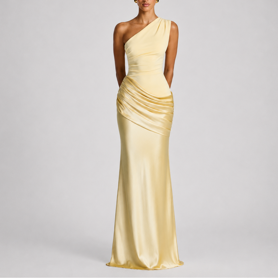 Robe Asymétrique Longue Femme robe une épaule élégante en satin, vue de face
